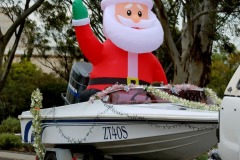 Inflatable-Santa-on-speed-boat